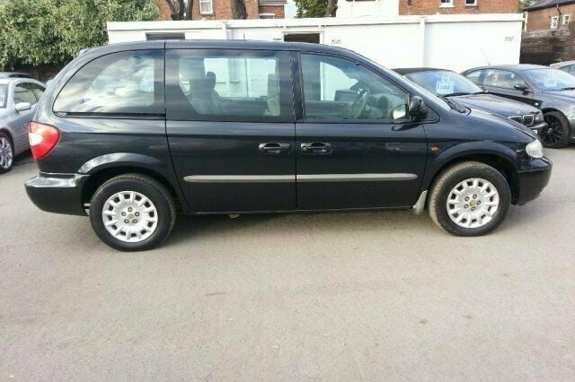 Used 2001 Chrysler Voyager MPV | £1,499 - Image 1/4