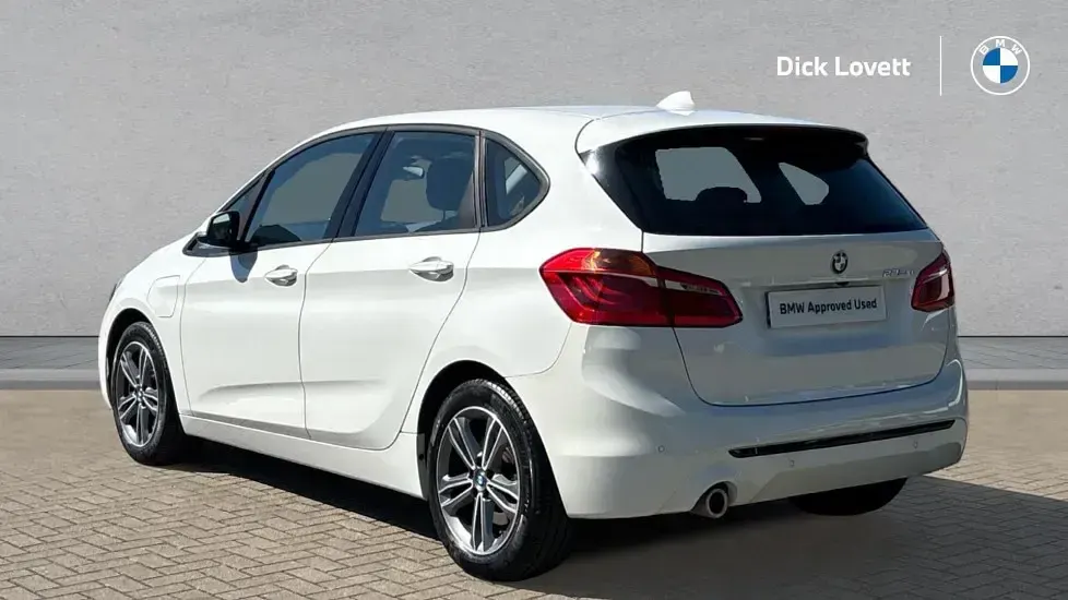Usado BMW 225 Active Tourer iPerformance 221 HP (162 kW) 2019 Branco Monovolume