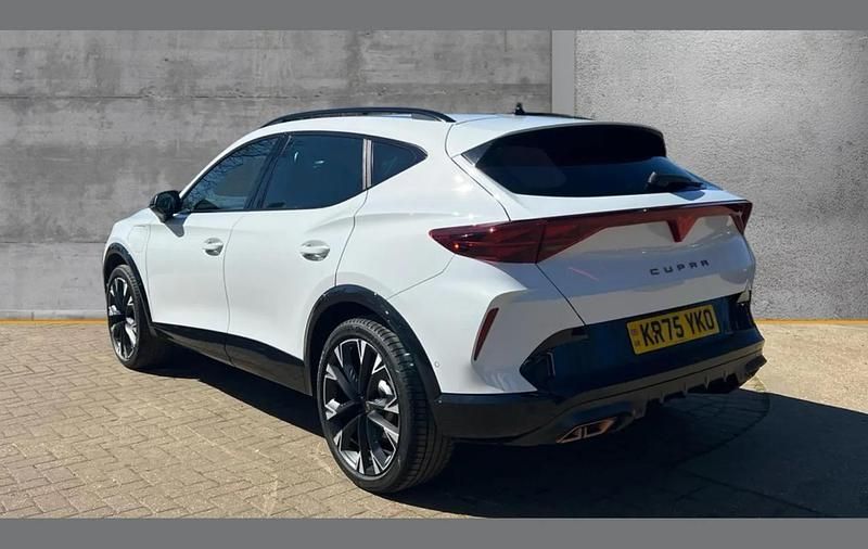Used Cupra Formentor VZ2 267 HP (196 kW) 2025 White SUV