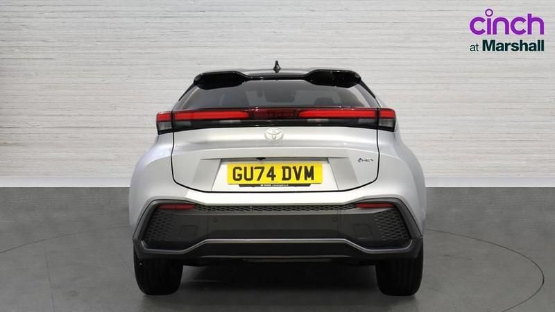 Used Toyota C-HR Design 140 HP (102 kW) 2024 Silver SUV