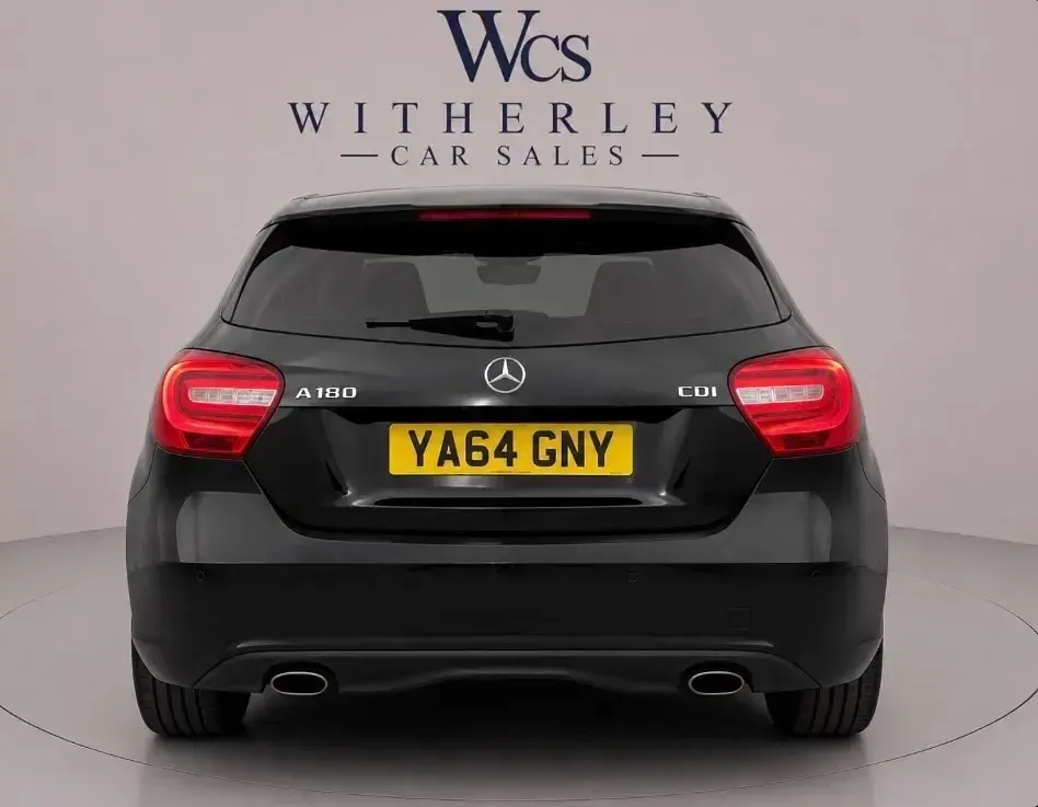 Used Mercedes A180 109 HP (80 kW) 2015 Black Hatchback