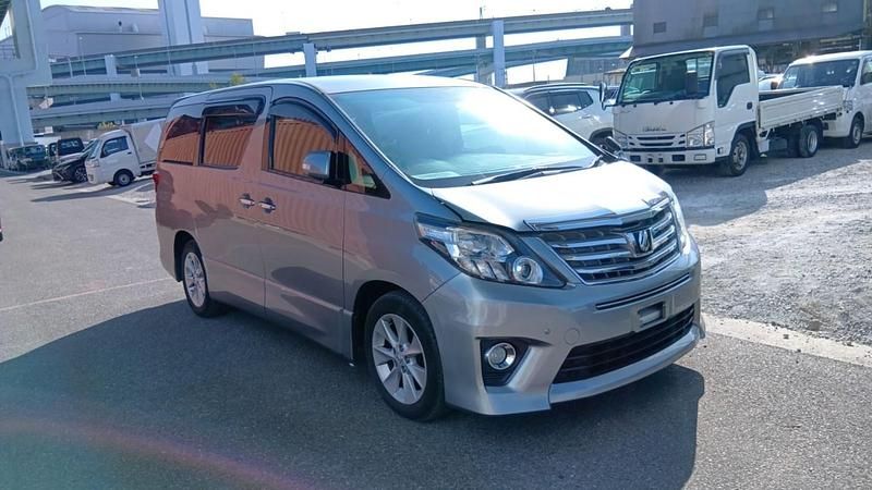 Begagnad Toyota Alphard 2012 Grå Minibuss