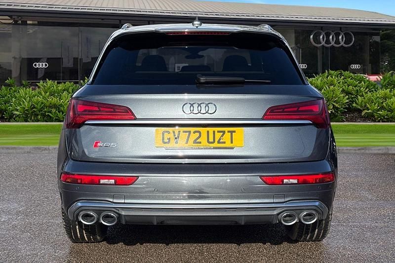 Używany Audi SQ5 Design 341 KM (250 kW) 2023 Szary SUV