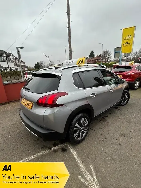Second-hand Peugeot 2008 Allure 2018 Gri SUV