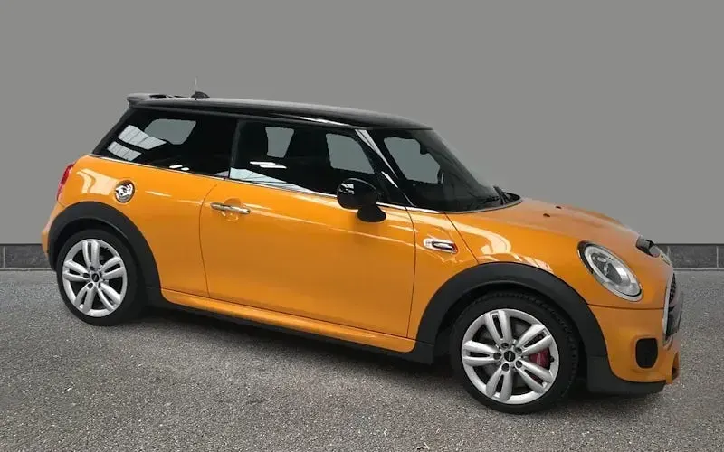 Begagnad Mini John Cooper Works Hatch 231 HK (169 kW) 2017 Halvkombi