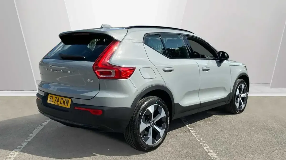 Used Volvo XC40 Plus 163 HP (119 kW) 2024 Grey SUV