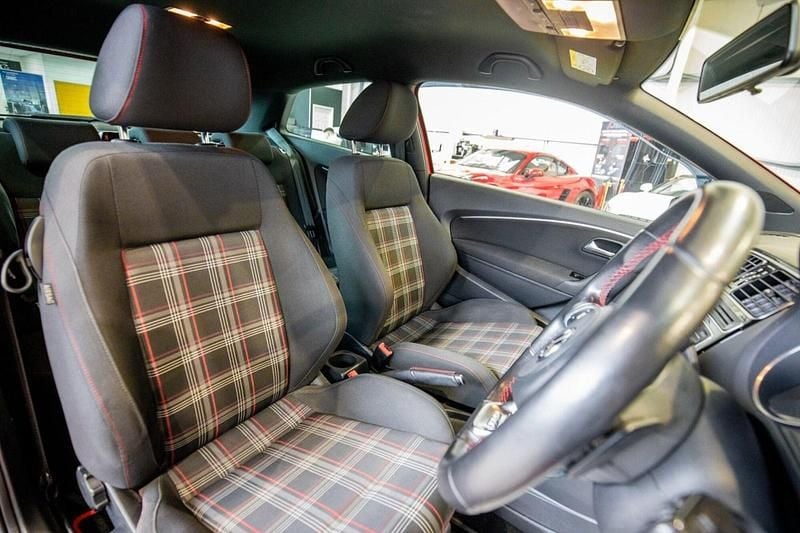 Used VW Polo GTI 192 HP (141 kW) 2017 Red Hatchback