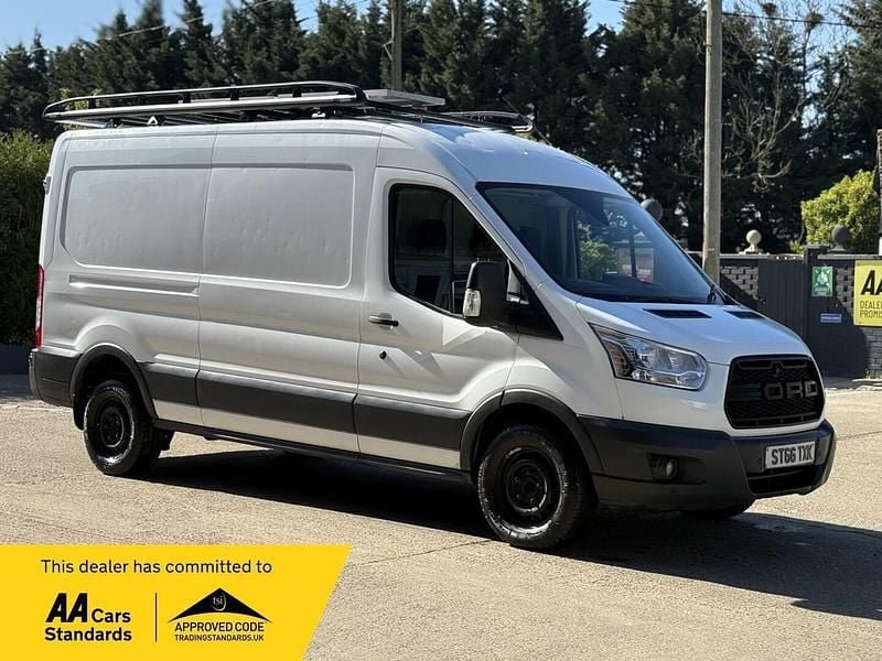 Begagnad Ford Transit 130 HK (95 kW) 2016 Vit Van