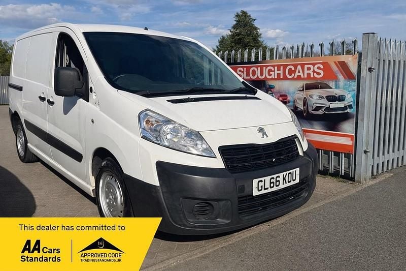 Used Peugeot Expert 2016 White Van