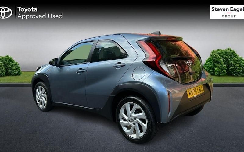 Used Toyota Aygo X PURE 72 HP (52 kW) 2025 SUV