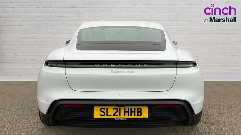 Used Porsche Taycan 389 kW (530 HP) 2021 White Sedan