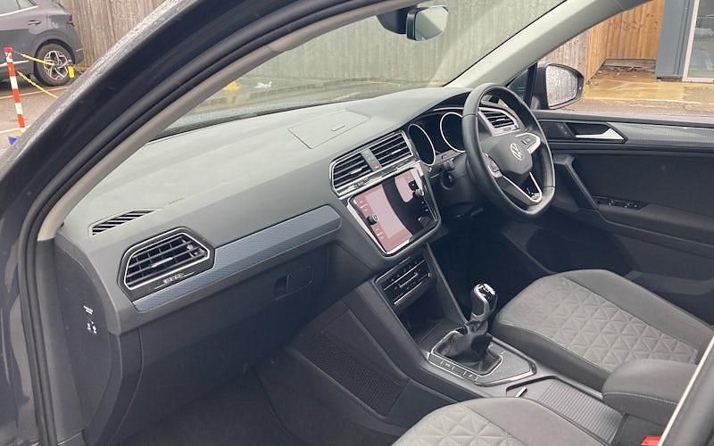 Used VW Tiguan Life 150 HP (110 kW) 2023 SUV