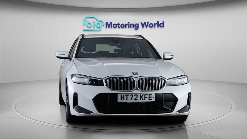 Used BMW 330e M Sport 2023 White Estate