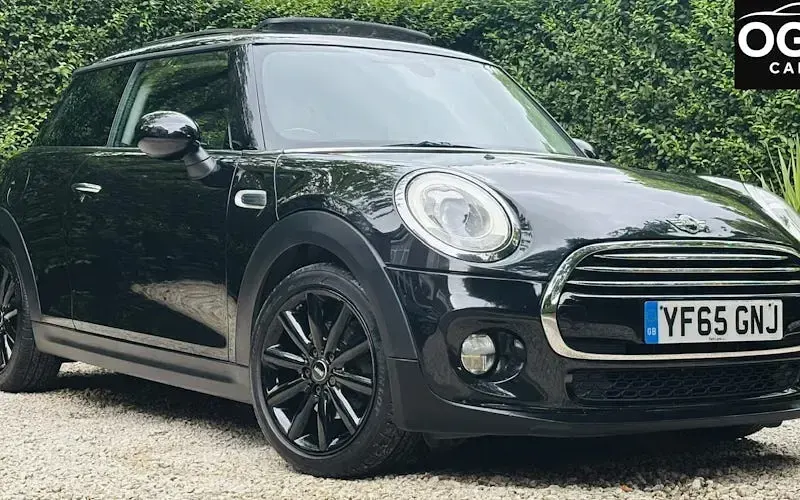 Used Mini Cooper Hatch 136 HP (100 kW) 2017 Hatchback