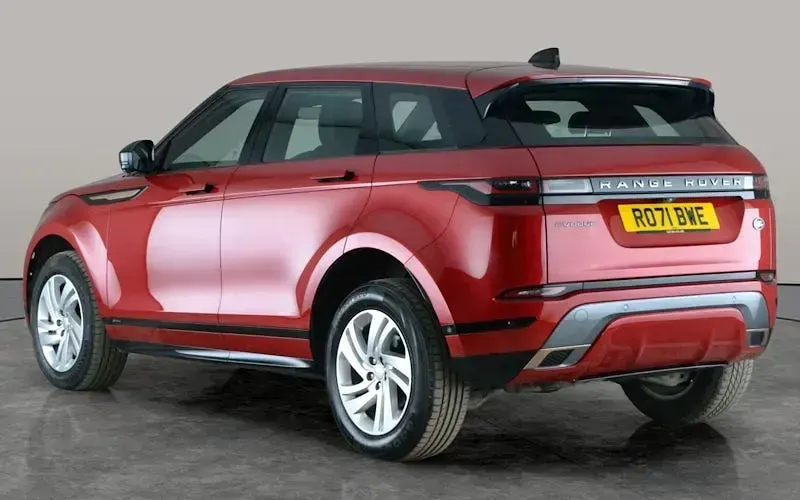 Used Land Rover Range Rover evoque R-Dynamic 207 HP (152 kW) 2021 Red SUV