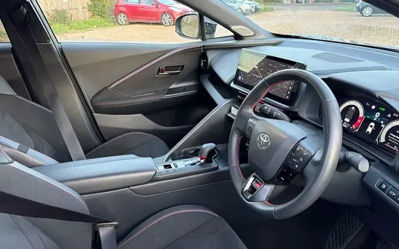 Used Toyota C-HR Sport 223 HP (164 kW) 2024 Grey SUV