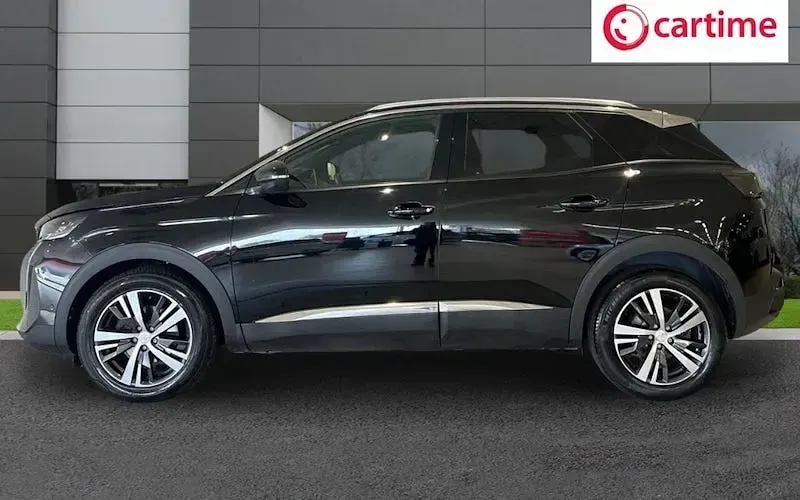 Used Peugeot 3008 Allure+ 131 HP (96 kW) 2023 Black SUV