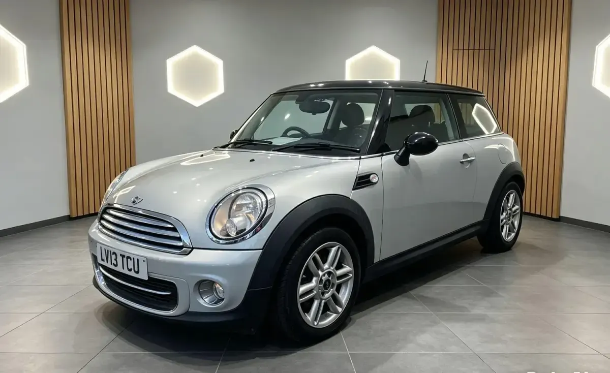Used Mini Cooper Hatch 2013 Silver Hatchback