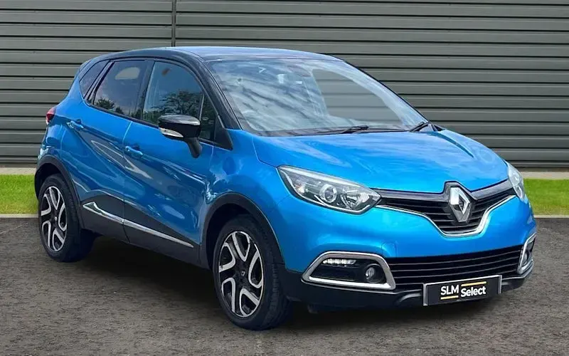 Used Renault Captur Dynamique 90 HP (66 kW) 2015 SUV