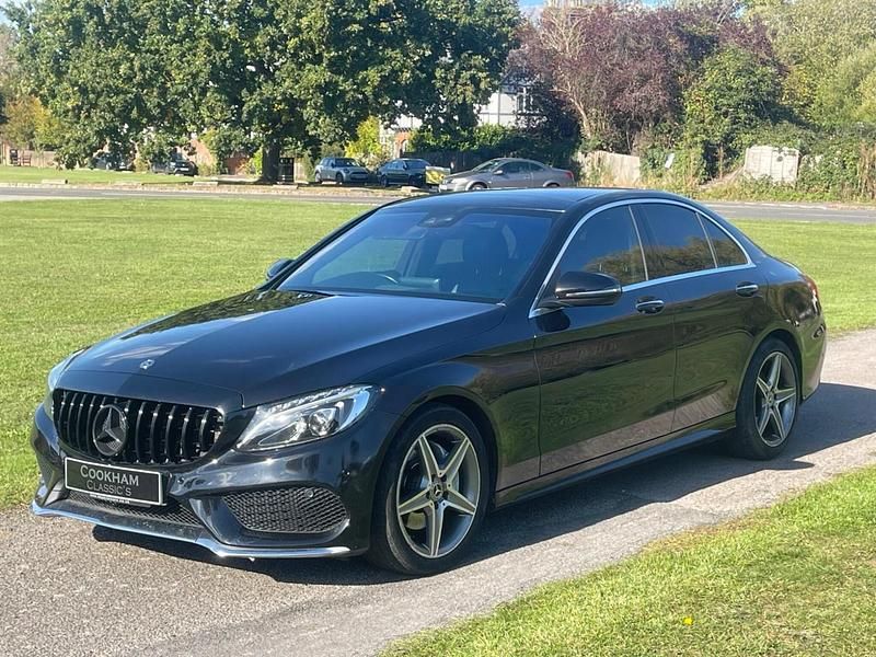 Used Mercedes C220 AMG Line Premium Plus 170 HP (125 kW) 2018 Black Sedan