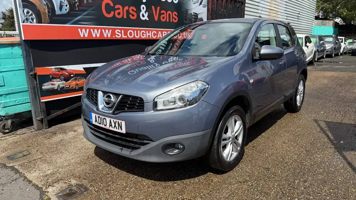 Used Nissan Qashqai Acenta 106 HP (77 kW) 2010 Grey SUV