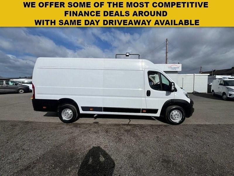 Używany Citroën Relay 2023 Biały Van