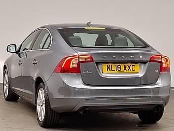 Used Volvo S60 SE 190 HP (139 kW) 2018 Grey Sedan