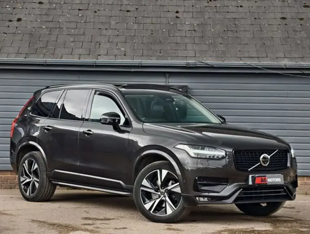 Used Volvo XC90 235 HP (172 kW) 2022 Grey SUV