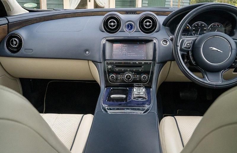 Used Jaguar XJ Portfolio 2013 Blue Sedan