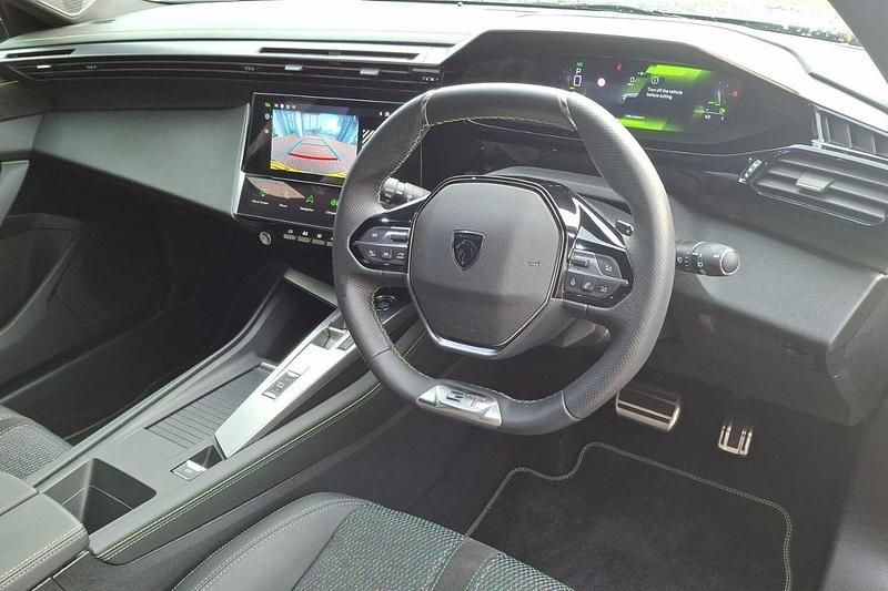 Used Peugeot 308 GTi 129 HP (94 kW) 2024 Black Hatchback