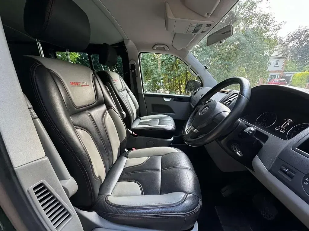 Used VW T5 Sportline 180 HP (132 kW) 2014 Black Van