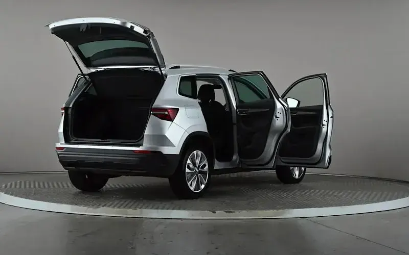 Used Skoda Karoq SE L 116 HP (85 kW) 2024 Grey SUV
