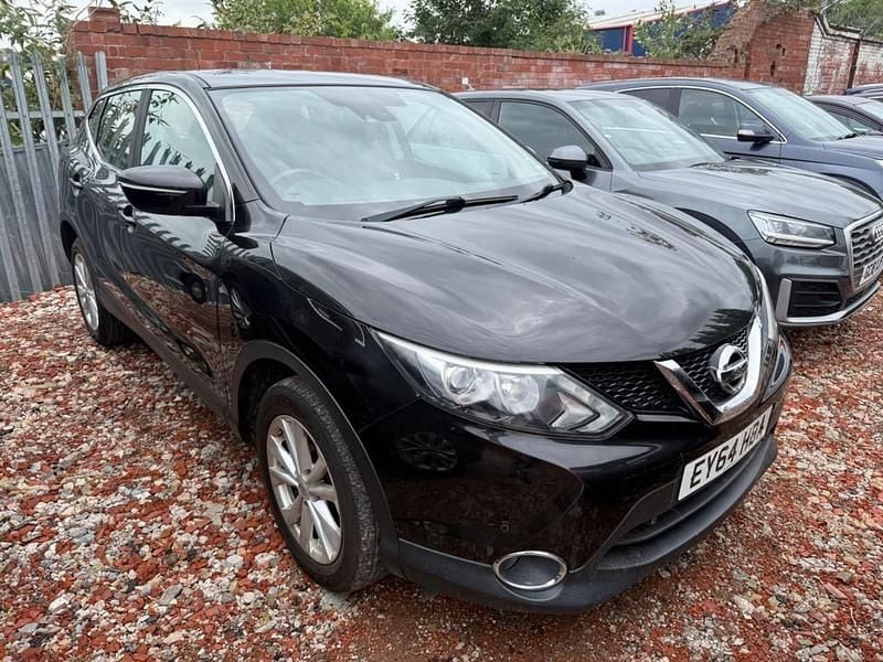 Black Used 2014 Nissan Qashqai Acenta SUV | £5,950 (Good price) - Image 1/2