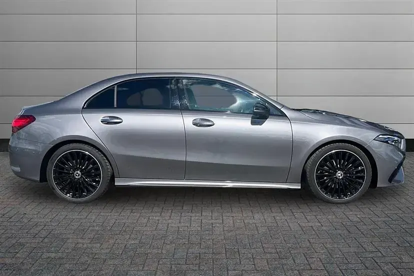 Used Mercedes A200 AMG Line Premium Plus 163 HP (119 kW) 2025 Grey Sedan