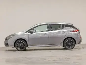 Used Nissan Leaf N-Connecta 110 kW (150 HP) 2023 Grey Hatchback