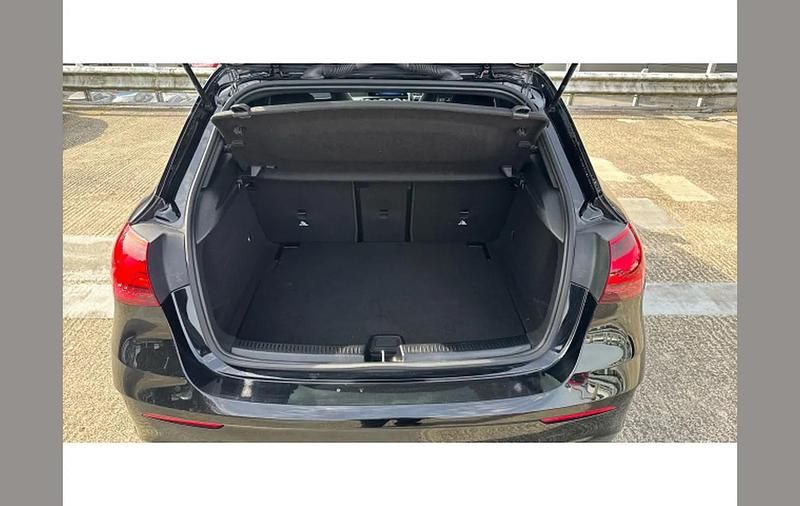 Used Mercedes A180 Executive 150 HP (110 kW) 2023 Black Hatchback
