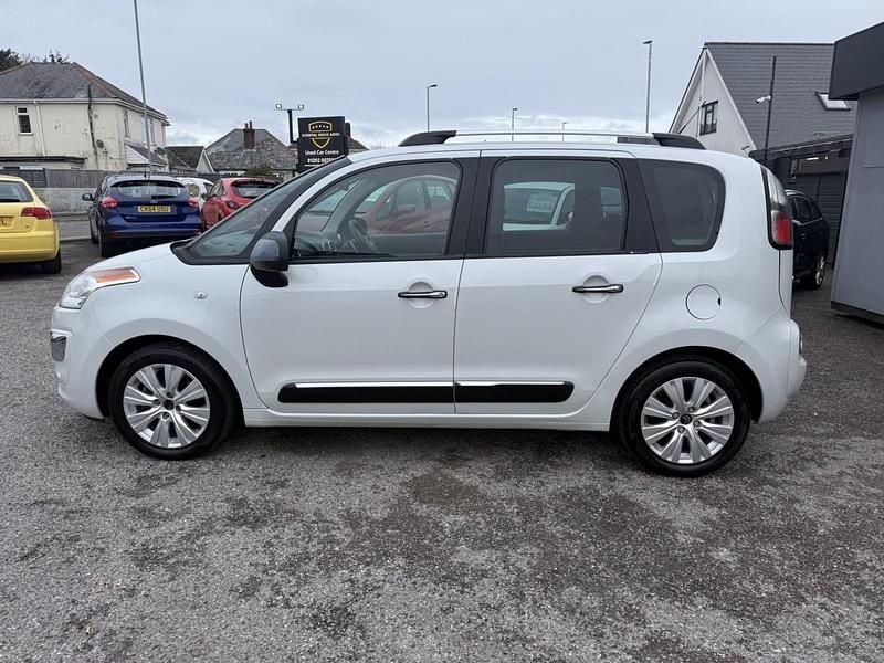 Used Citroën C3 Picasso Exclusive 2013 White MPV