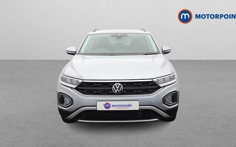 Used VW T-Roc Life 150 HP (110 kW) 2025 SUV