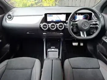 Used Mercedes GLA200 Executive 150 HP (110 kW) 2025 Black SUV