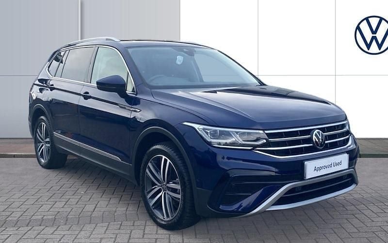 Used 2024 VW Tiguan Allspace Elegance SUV | £22,195 (Good price) - Image 1/4