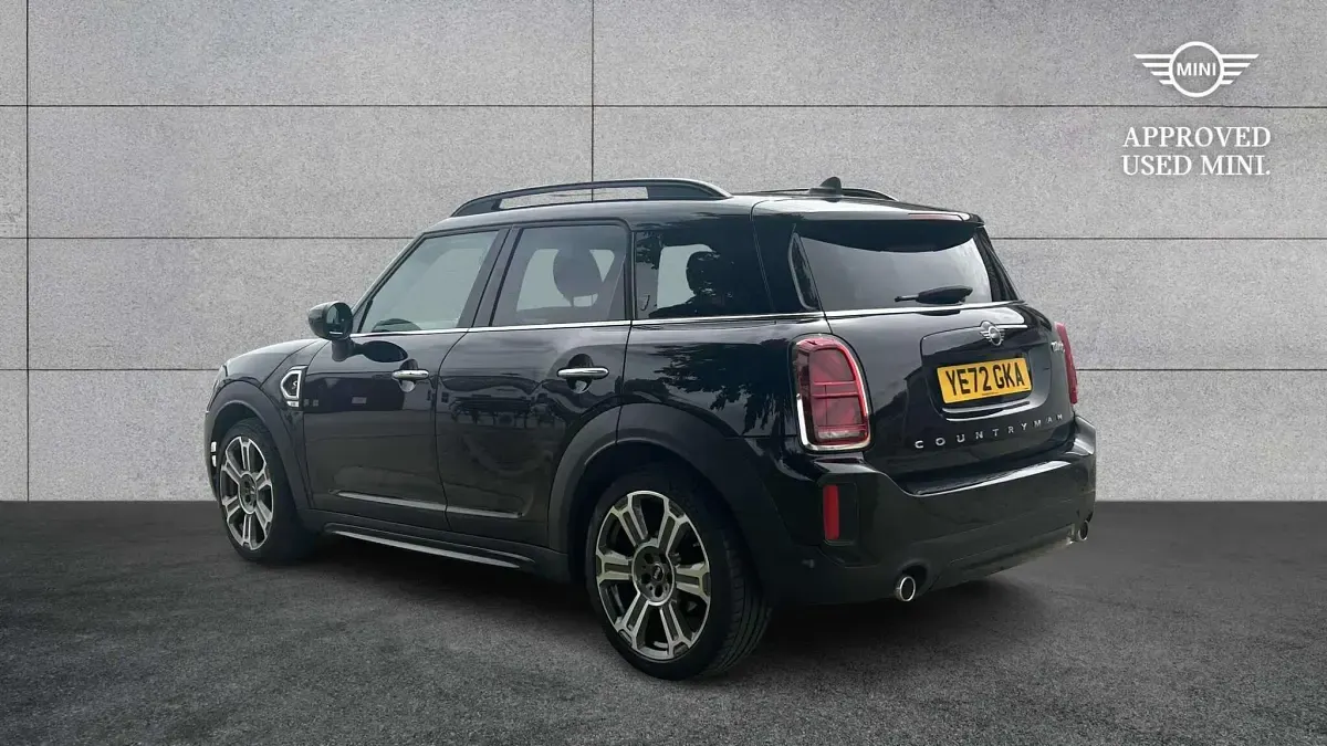 Used Mini Cooper S Countryman Exclusive 178 HP (130 kW) 2022 Black SUV