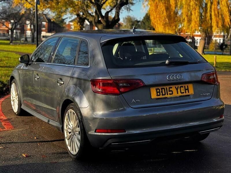 Used Audi A3 Sportback e-tron Advanced 2015 Grey Hatchback