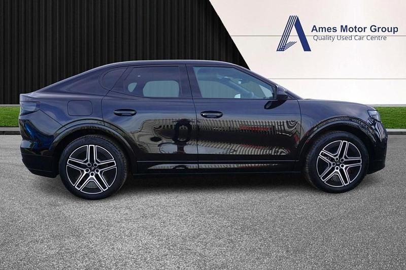 Used Ford Capri Premium 210 kW (286 HP) 2025 SUV