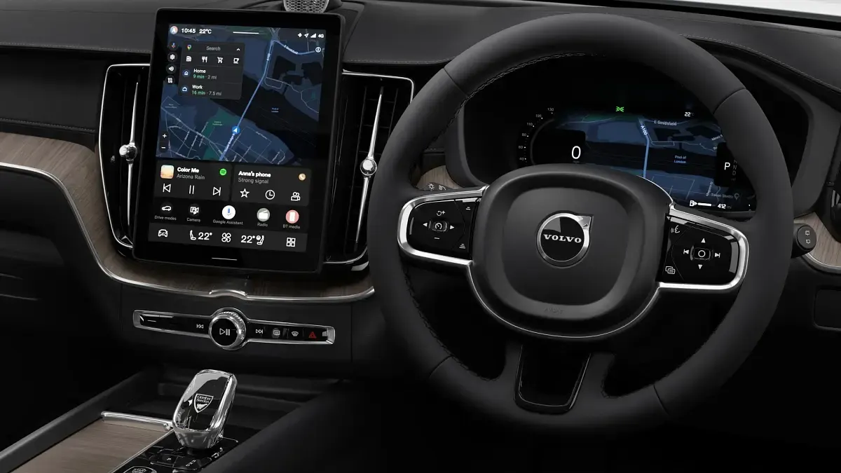 New Volvo XC60 Ultra 250 HP (183 kW) 2026 Crystal white SUV