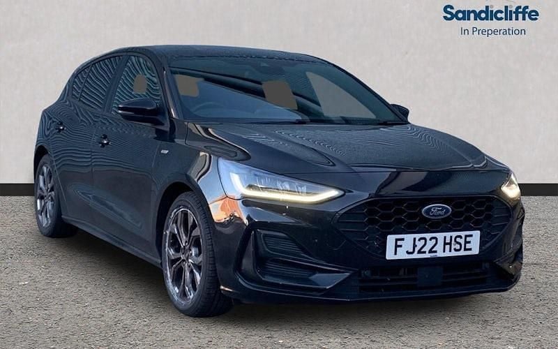 Black Used 2022 Ford Focus ST-Line Hatchback | £14,908 (Fair price) - Image 1/4