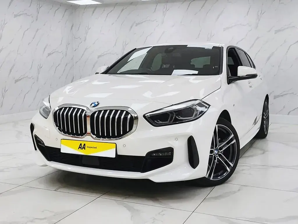 Used BMW M140 M Sport 140 HP (102 kW) 2019 White Hatchback