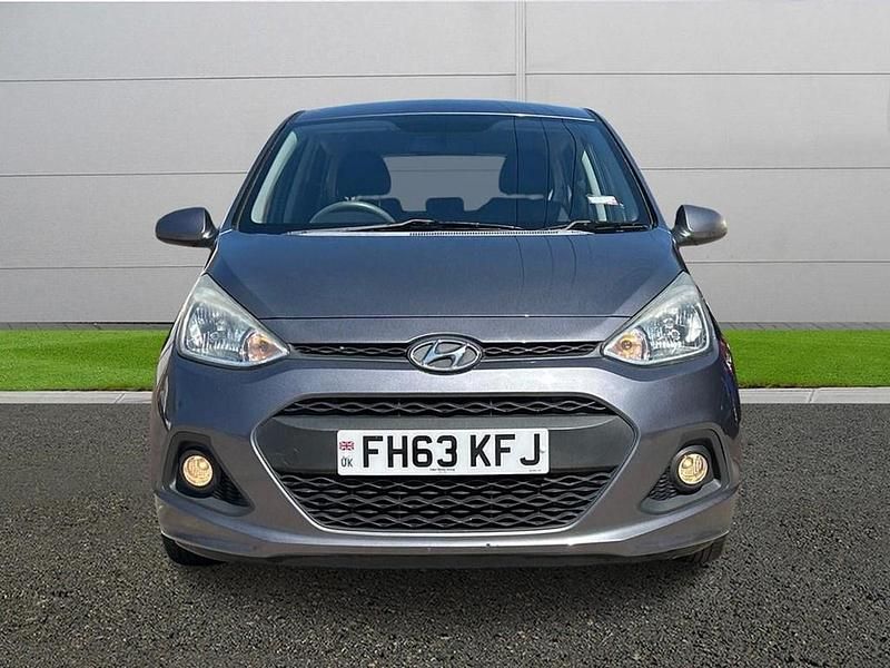 Used Hyundai i10 SE 87 HP (63 kW) 2014 Grey Hatchback
