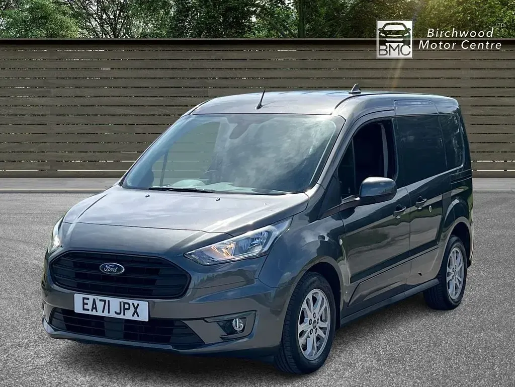 Used Ford Transit Connect Limited 120 HP (88 kW) 2021 Grey MPV