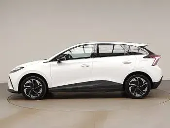 Usado MG MG4 EV Trophy 149 kW (203 HP) 2023 Branco Citadino