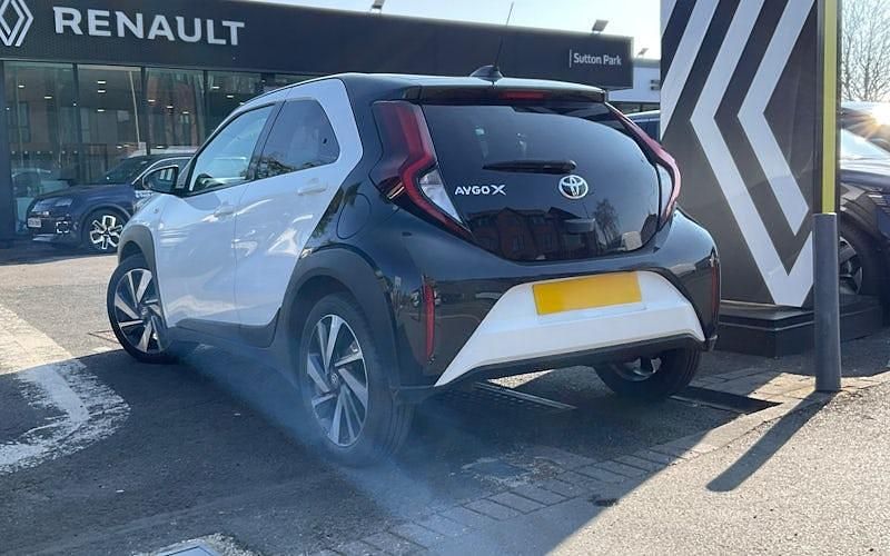 Used Toyota Aygo X 72 HP (52 kW) 2025 SUV
